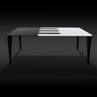 Tavolo laccato di design IKEKITRE con piano bicolore